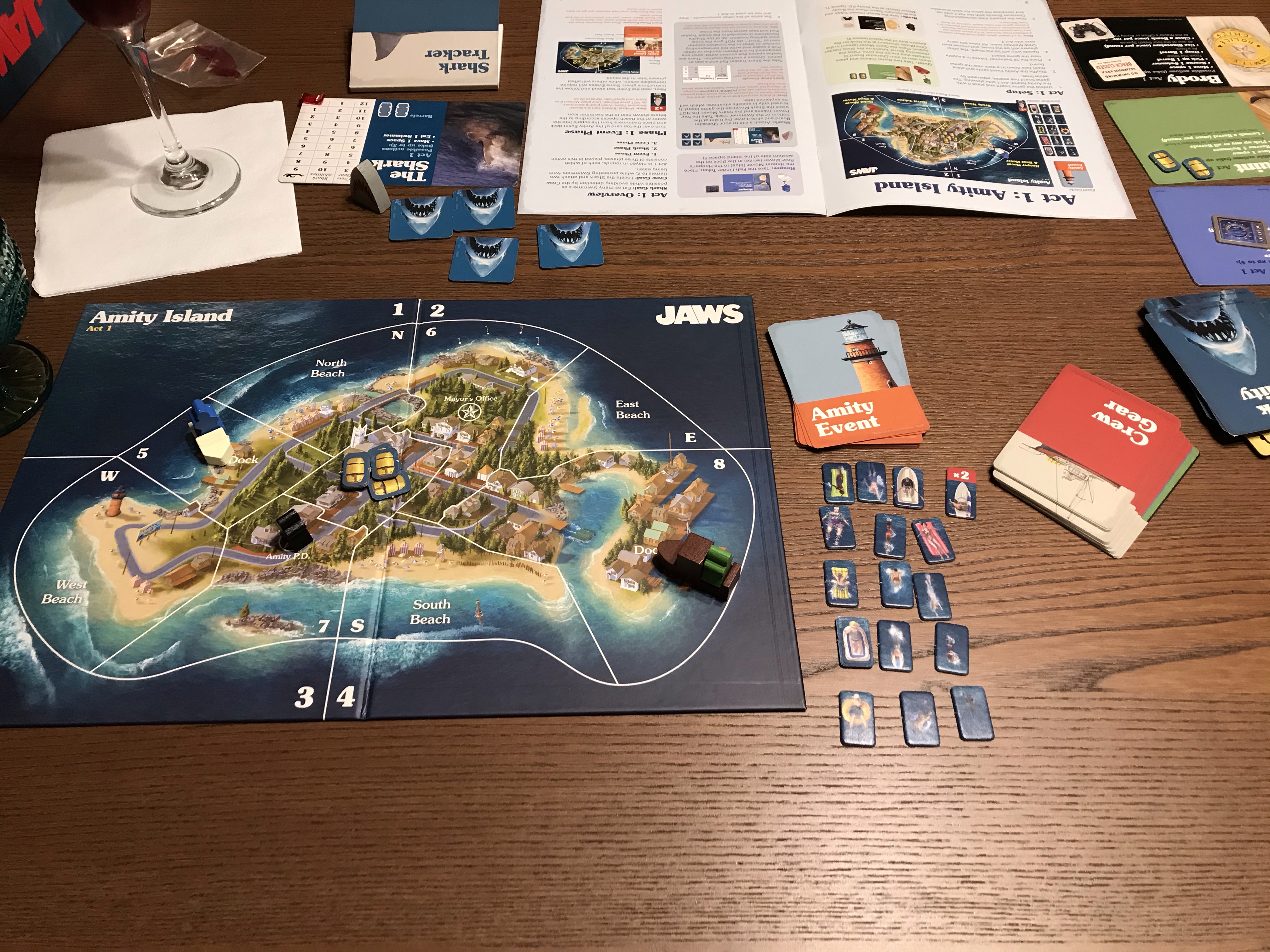 Ravensburger Jaws Board Game